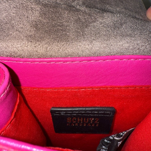 SCHUTZ Fuchsia Croc-Embossed Crossbody Bag with Bee Detail - Picture 4 of 4